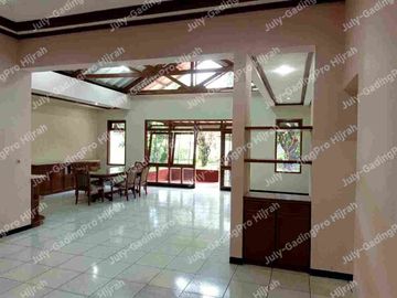 JUAL CEPAT Mainroad Jl RIAU Pusat Kota Bandung
