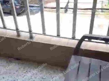 Vendo Apto 3er. piso en Villa Hermosa