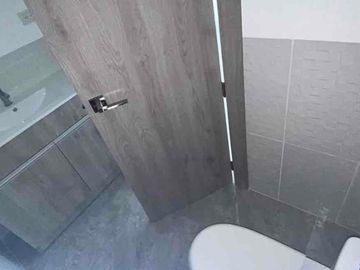 alquilo oficina Platinium I