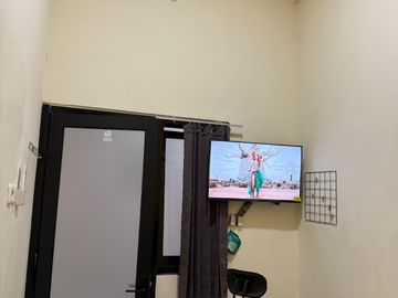 DIJUAL CEPAT RUMAH KOST DAN RUMAH INDUK 19 KAMAR MANDI DALAM KOTA MALANG FULL PENGHUNI AUTO PILOT SEGITIGA EMAS JUAL CEPAT KOS BUTUH UANG BU
