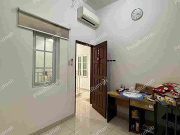 Cemara Asri Lebar 8 Meter Full Furnished