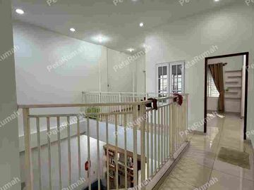 Cemara Asri Lebar 8 Meter Full Furnished