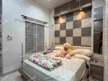 Cemara Asri Lebar 8 Meter Full Furnished