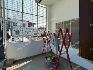 Cemara Asri Lebar 8 Meter Full Furnished