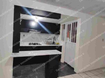 Renta Casa La Huerta 2 Rec + 1 estudio Cocina integral