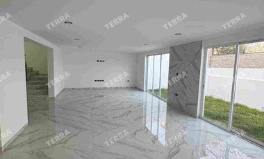 HERMOSA CASA EN RENTA, TOTALMENTE NUEVA LOMAS DE ANGELÓPOLIS PUEBLA.
