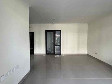 DIJUAL RUMAH CLUSTER LEONORA SUMMARECON TYPE ATTIC