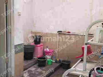 Rumah terawat  2 Lantai Sayap Supratman