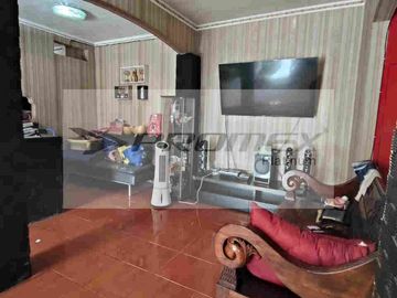 Rumah 2 Lantai Bagud Dan Dalam Cluster