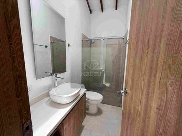 Casa Unifamiliar en urbanización cerrada La Ceja