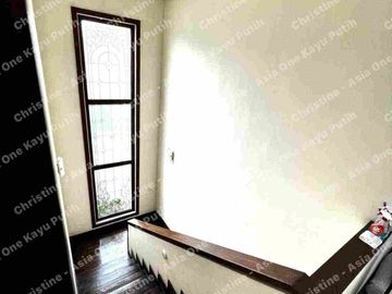 Dijual Rumah Cantik  siap Huni di Kayu Putih
