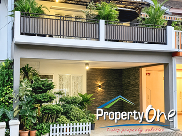 Jual Rumah Full Furnish 2 Lantai Lokasi Strategis Di Neo Catalonia Dekat Akses KRL Rawa Buntu Dan Tol BSD