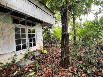 Dijual Rumah tua Posisi hook Hitung Tanah di Janur Asri Kelapa Gading