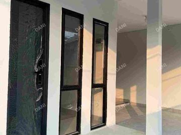 DIJUAL RUMAH  LUAS 4 KAMAR TIDUR DI RAWALUMBU BEKASI