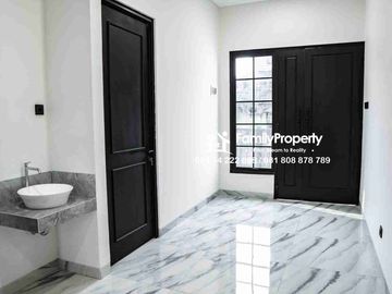 Dijual Rumah Baru di Tengah Kota Semarang