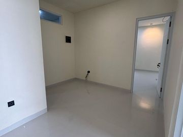DIJUAL RUMAH BANGUNAN MANDIRI HOOK / HOEK THE EMINENT PRESTIGIA, BSD CITY
