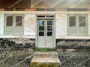 Dijual Bangunan/Rumah Antik Zaman Kolonial dengan Luas Tanah 13,82 are di Desa Pergung, Mendoyo, Jembrana, Bali