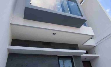DIJUAL RUMAH BARU GRESS TAMAN PONDOK INDAH WIYUNG