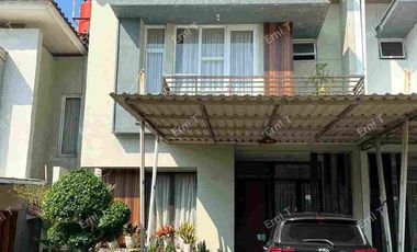 Rumah 2 Lantai Cluster Terdepan di Legenda Wisata Cibubur