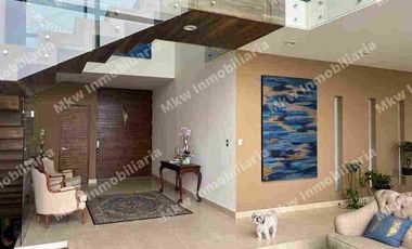 SE RENTA CASA AMUEBLADA EN CLUB DE GOLF LA LOMA