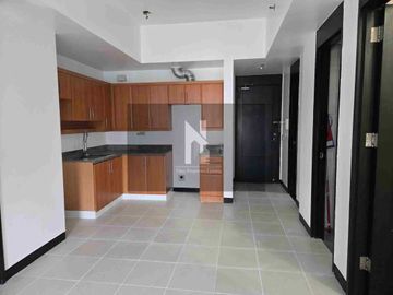 fairways tower 2BR
