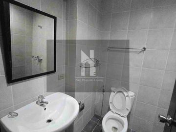 fairways tower 2BR