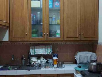 Rumah depan taman di Perum Mega Bukit Mas Gedawang Banyumanik