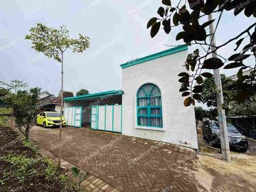 Villa Cantik di Batu Malang