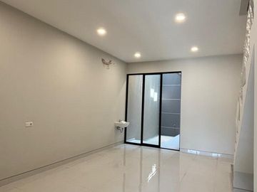 READY RUMAH SURABAYA TIMUR,PENJARINGAN ASRI