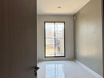 READY RUMAH SURABAYA TIMUR,PENJARINGAN ASRI