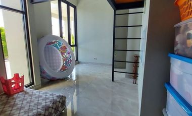 Dijual rumah siap huni  Royal Residence Cluster Greenwich