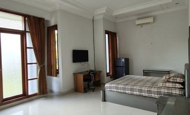 Rumah Babatan Pratama
