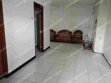 Dijual Rumah Di Jalan Haji Haris Baros, Cimahi Tengah