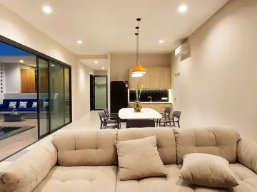Brand new single storey pool villa near Suan Son Beach, Rayong