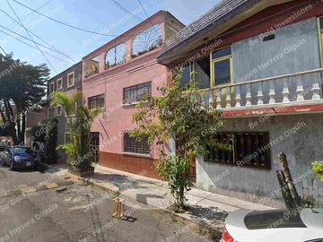Casa en Remate, Guastavo A. Madero, Gertrudis Sanchez, Excelente Oportunidad