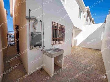 casa en venta en Cabo San Lucas en privada quintas California