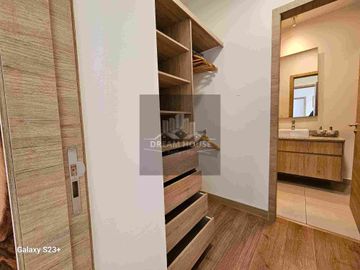 Expectacular Suite de lujo en renta completamente amoblada