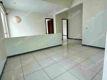 Rumah 2 Lantai Halaman Super Luas Cluster Premium KBP