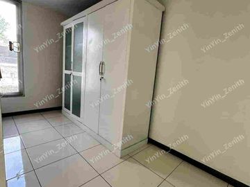 Rumah 2 Lantai Halaman Super Luas Cluster Premium KBP