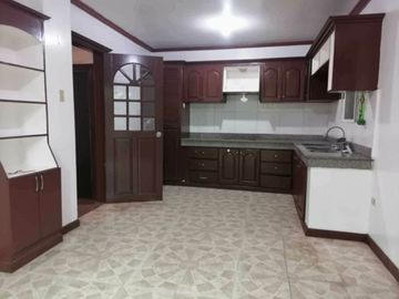 Elegant 3 Storey House & Lot for Sale in Richgate, Camp 7