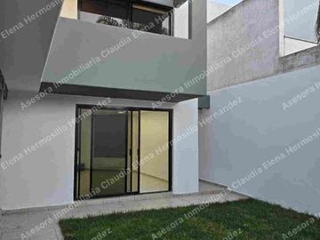 CASA DE RENTA MIRAVALLE FRACCIONAMIENTO