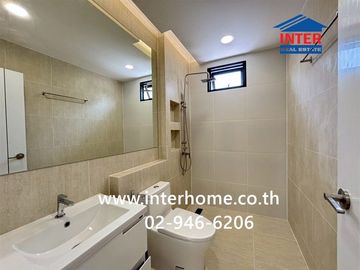 Three-story townhome, 38 sq.wa., Chuan Chuen Prachachuen 30 Village, next to Prachanukul Expressway, Soi Prachachuen 30, Prachachuen Road, Bang Sue Di