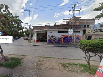 SE VENDE Local Comercial sobre Hilario Medina