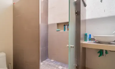 SENTENCIA JURÍDICA FIRME: Adquisición Directa y Segura en la Exclusividad de Villa Colonial, TIJUANA.