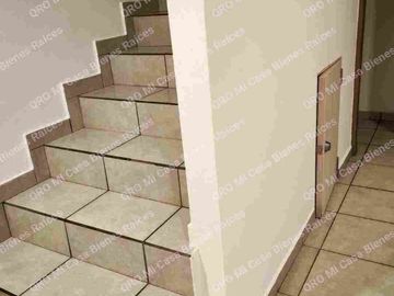 CASA VENTA ADARA, ZONA MIRADOR EXELENTE PRECIO