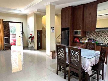 Dijual Rumah Asri Siap Huni bebas Banjir di Galaxy, Bekasi Selatan
