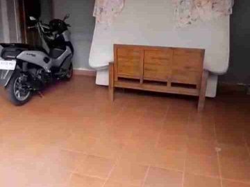 Di jual rumah 1 setengah lantai  ukuran luas kondisi bangunan bagus Lokasi perumahan puri Kartika lama Ciledug Tangerang kota