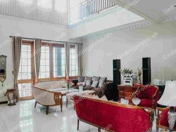 Dijual Rumah Dekat Paris Van Java & Karang Setra