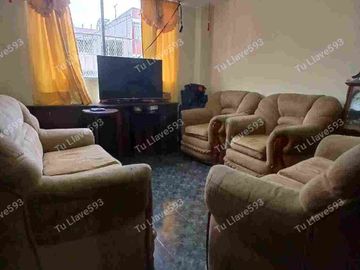CASA AMPLIA DE VENTA – SAN JOSE DE MORAN, 3 HAB + ESTUDIO