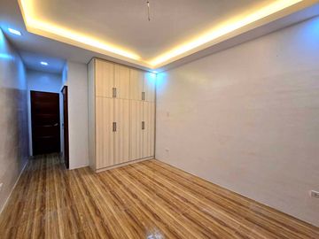 3 Storey Townhouse for Sale in San Bartolome, Novaliches, Quezon City Very near Quirino Highway and Mindanao Avenue